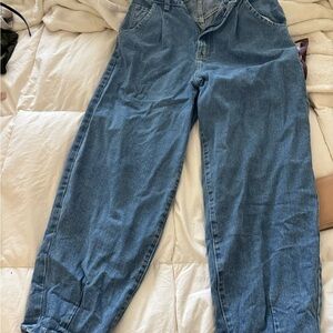 Fashion Nova Blue Boyfriend Jeans with Straight Leg and Distressed Details